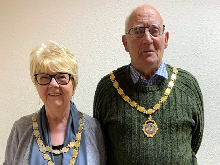 NEW TOWN MAYOR ELECTED – LLANGEFNI TOWN COUNCIL